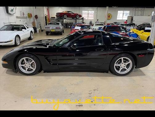 2000 Chevrolet Corvette Base