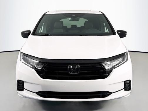 2023 Honda Odyssey 