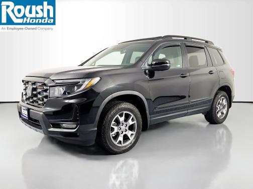 Crystal Black Pearl 2023 Honda Passport