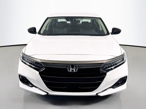 2022 Honda Accord 