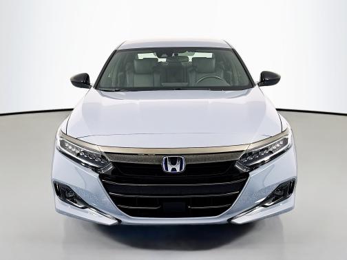 2022 Honda Accord Hybrid 