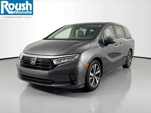 Modern Steel Metallic 2023 Honda Odyssey