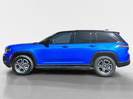 2023 Jeep Grand Cherokee 4xe Trailhawk