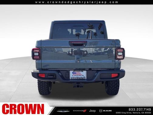 2025 Jeep Gladiator Sport