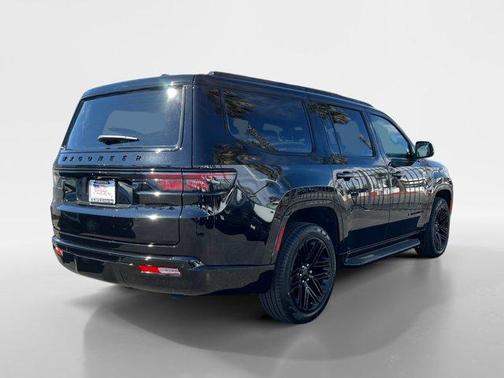 2025 Jeep Wagoneer Series II