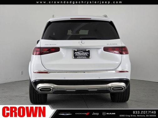 MANUFAKTUR Moonlight White Metallic 2026 Mercedes-Benz Maybach GLS 600 4MATIC