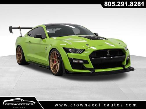 Grabber Lime 2020 Ford Shelby GT500 Base
