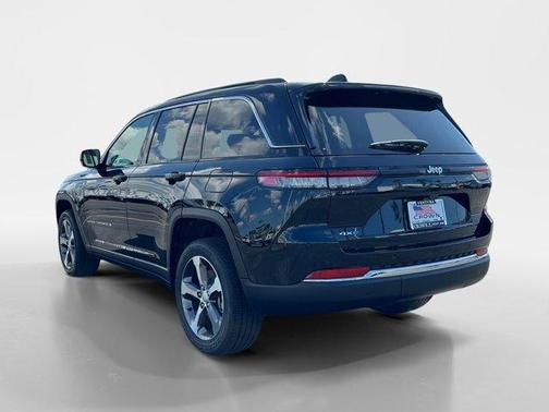 2024 Jeep Grand Cherokee 4xe Base