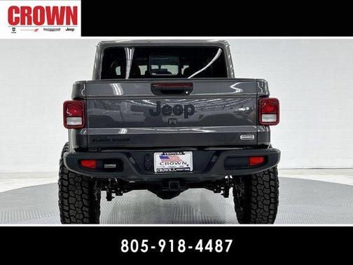 2022 Jeep Gladiator Overland