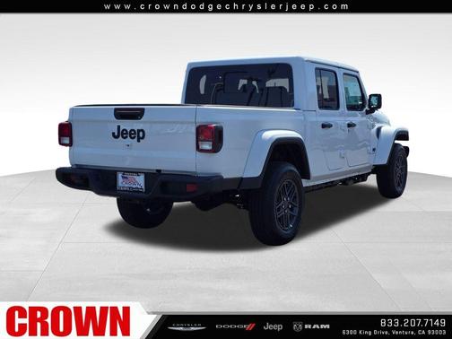 Bright White Clearcoat 2026 Jeep Gladiator Sport