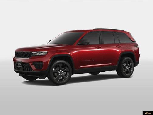 2025 Jeep Grand Cherokee Laredo