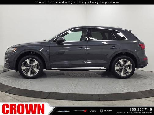 Manhattan Gray Metallic 2023 Audi Q5 40 Premium Plus