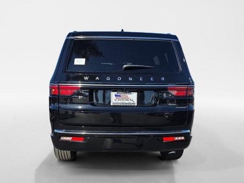 2025 Jeep Wagoneer Base