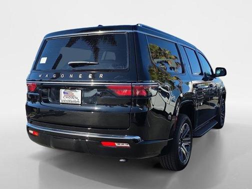 2025 Jeep Wagoneer Base