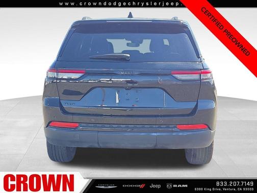 Diamond Black 2024 Jeep Grand Cherokee Laredo