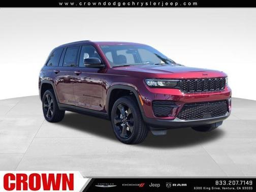 2025 Jeep Grand Cherokee Laredo