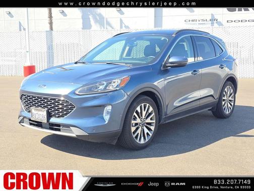 Blue Metallic 2020 Ford Escape Titanium Hybrid