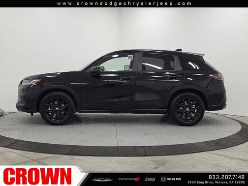 Crystal Black Pearl 2025 Honda HR-V Sport