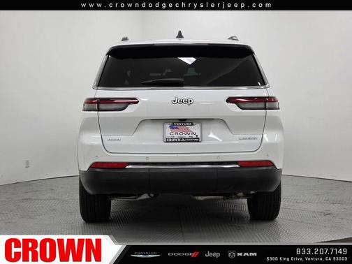 Bright White Clearcoat 2024 Jeep Grand Cherokee L Laredo