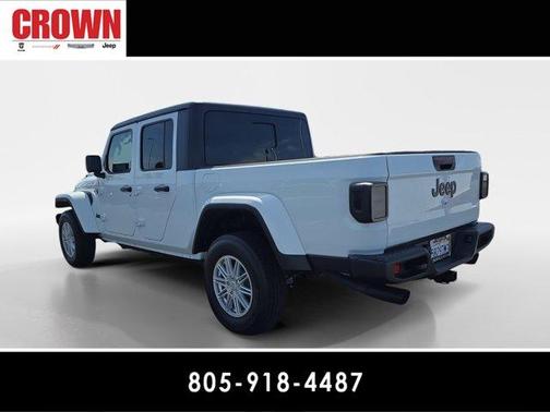 2022 Jeep Gladiator Sport
