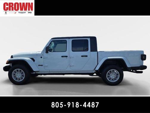 2022 Jeep Gladiator Sport