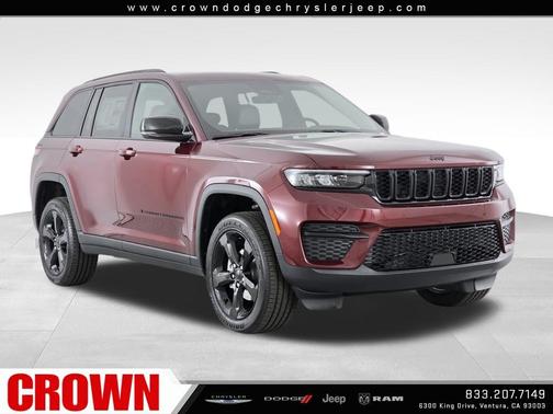 2025 Jeep Grand Cherokee Laredo