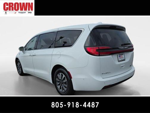 2022 Chrysler Pacifica Hybrid Touring L