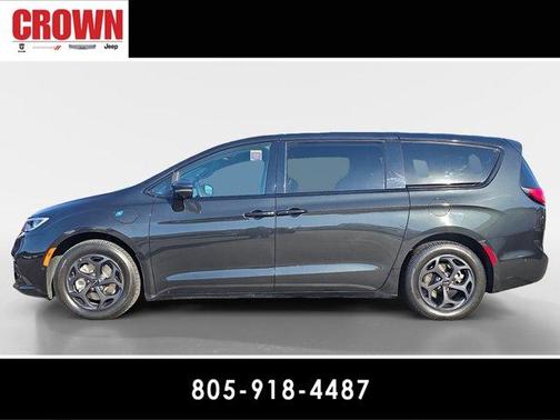 2022 Chrysler Pacifica Hybrid Touring L