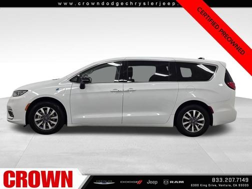 2024 Chrysler Pacifica Hybrid Select