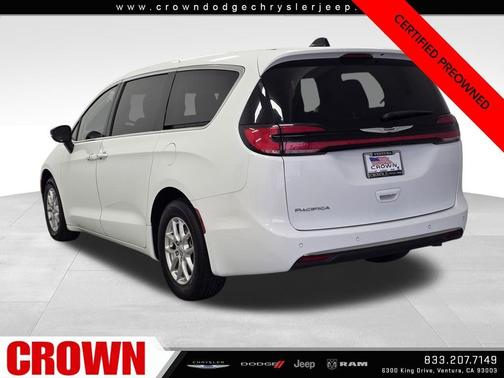 2024 Chrysler Pacifica Touring-L