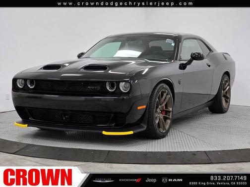 Pitch Black Clearcoat 2023 Dodge Challenger SRT Hellcat