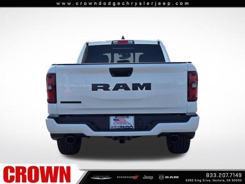 Bright White Clearcoat 2026 RAM 1500 Big Horn/Lone Star