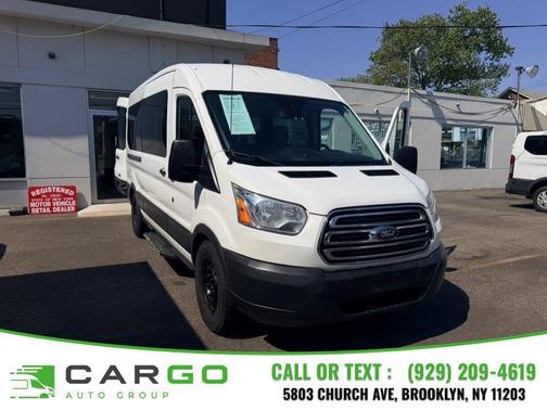 Oxford White 2017 Ford Transit-350 XLT