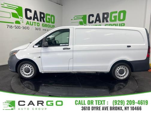2019 Mercedes-Benz Metris Base