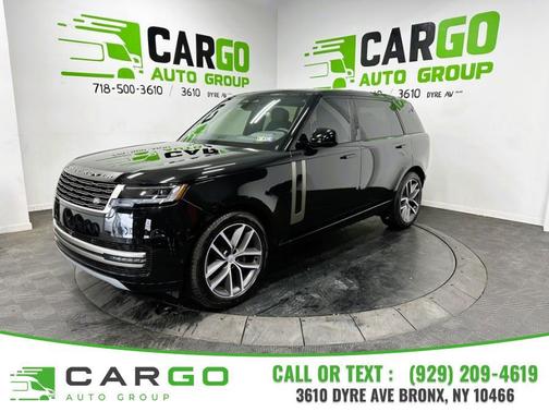 2025 Land Rover Range Rover P400 SE 7 Seat