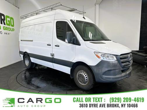 2022 Mercedes-Benz Sprinter 4500 Standard Roof V6