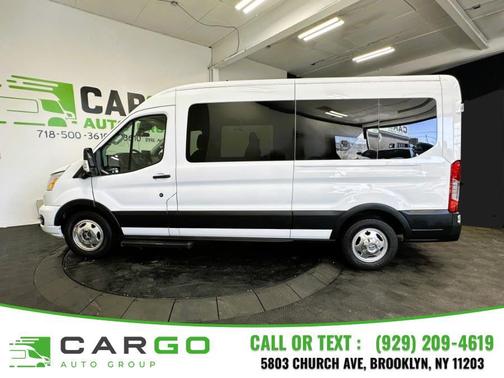 Oxford White 2022 Ford Transit-350 XLT