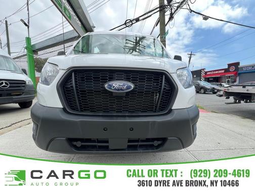 2022 Ford Transit-250 Base