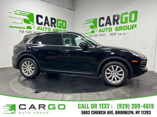 Black 2020 Porsche Cayenne Cayenne