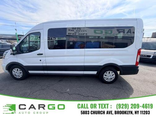 Oxford White 2023 Ford Transit-350 XLT