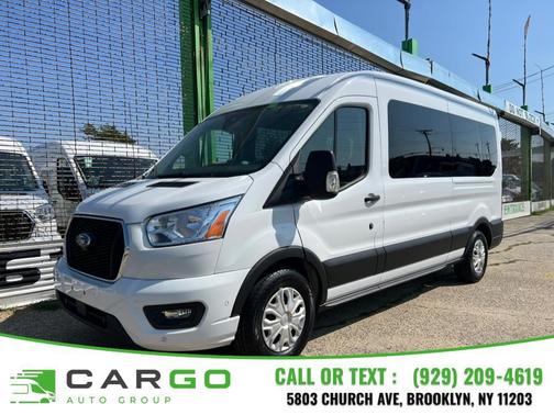 Oxford White 2022 Ford Transit-350 XLT