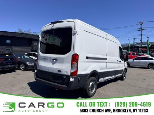 Oxford White 2019 Ford Transit-250 Base