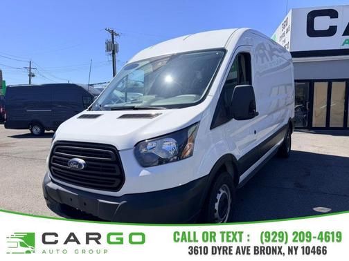 Oxford White 2019 Ford Transit-250 Base