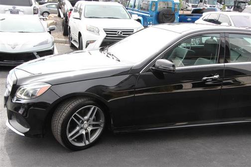Black 2015 Mercedes-Benz E-Class 4MATIC