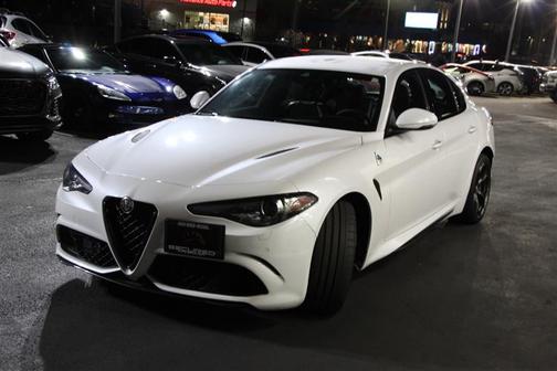 2018 Alfa Romeo Giulia Quadrifoglio