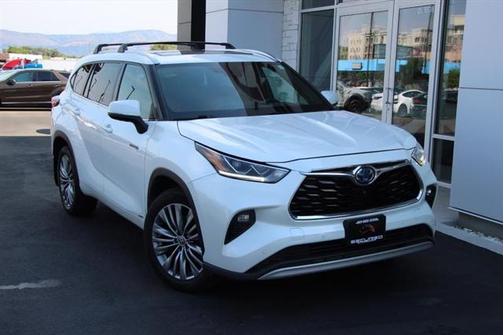 2020 Toyota Highlander Hybrid Platinum
