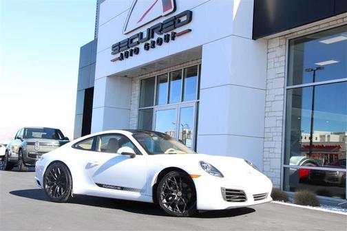 2017 Porsche 911 Carrera