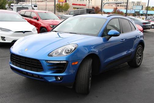 2018 Porsche Macan AWD