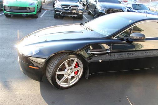 2006 Aston Martin V8 Vantage Base