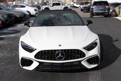 2022 Mercedes-Benz AMG SL 63 Base